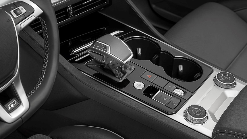 Volkswagen Touareg 2019 ra mắt - tiệm cận phân khúc hạng sang